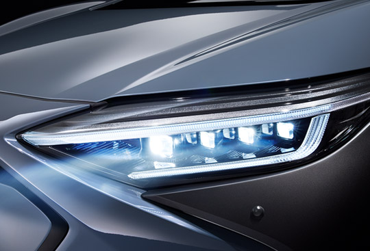 <sg-lang1>LED Headlamps with Auto-leveliser</sg-lang1><sg-lang2></sg-lang2><sg-lang3></sg-lang3>